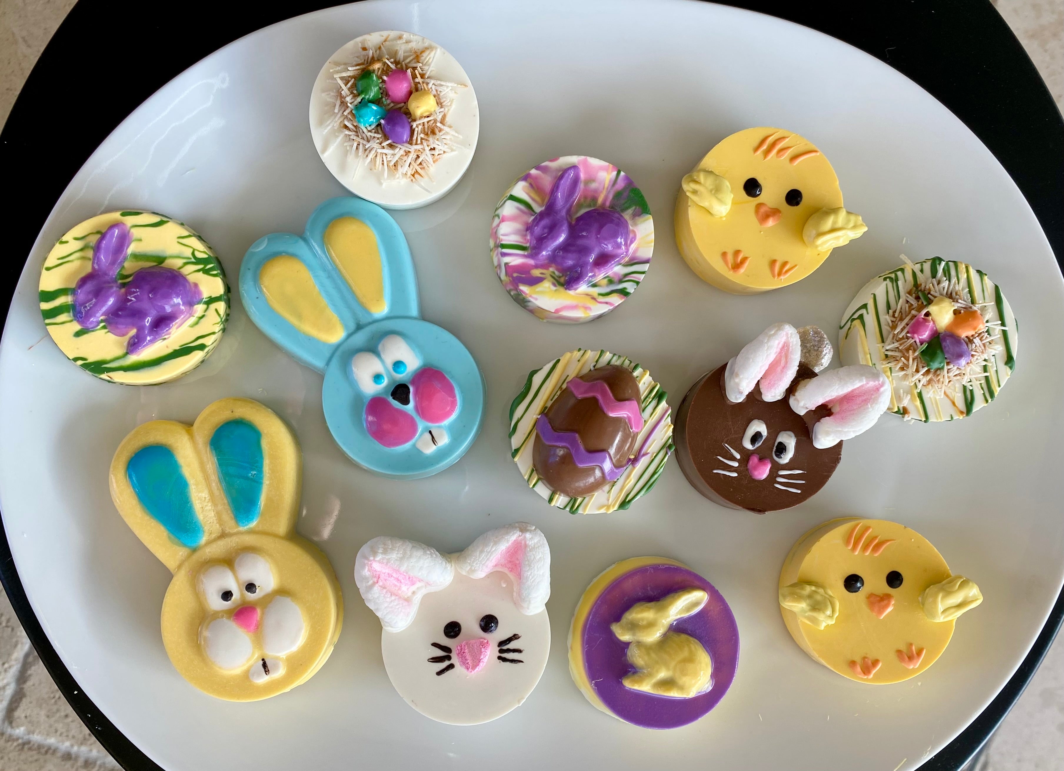 12 Easter Chocolate Covered Oreos - Confectionery Cuisine