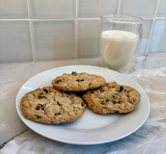 Oatmeal Raisin Cookies - Confectionery Cuisine
