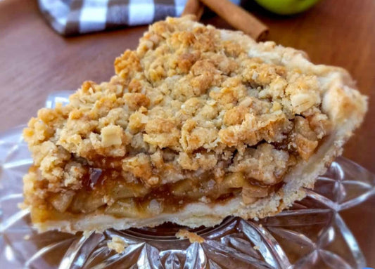 Homemade Dutch Apple Pie 9" - Confectionery Cuisine