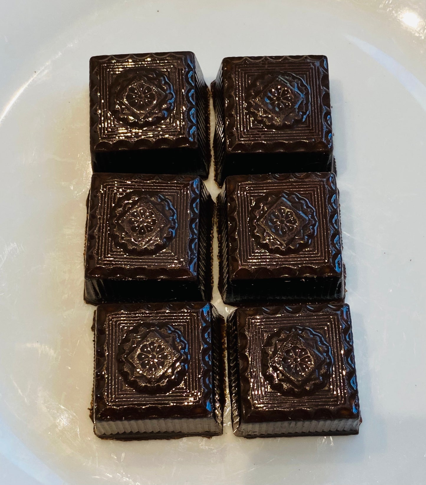 6 Dark Chocolate Espresso Genache Bonbons