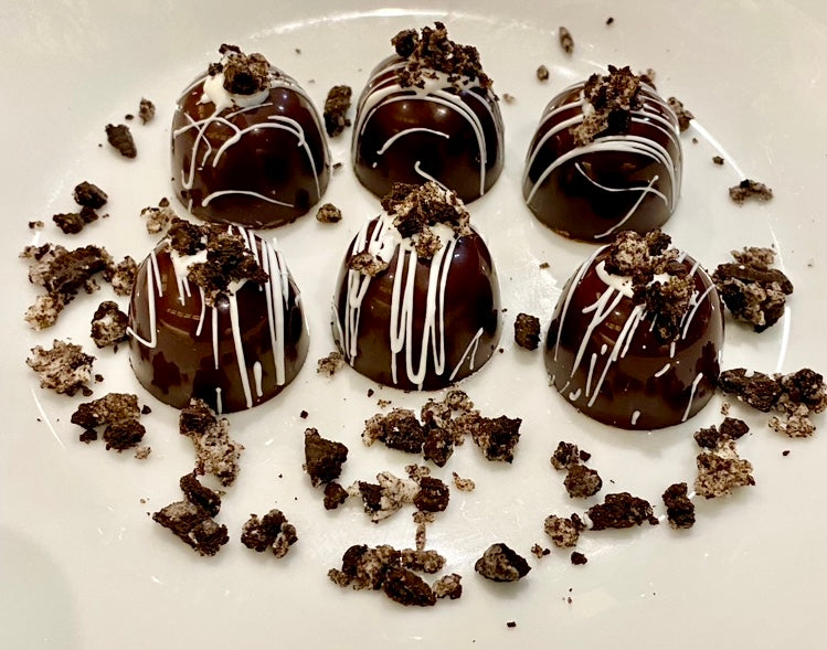 Dark Chocolate Cookies & Cream Oreo Bonbons
