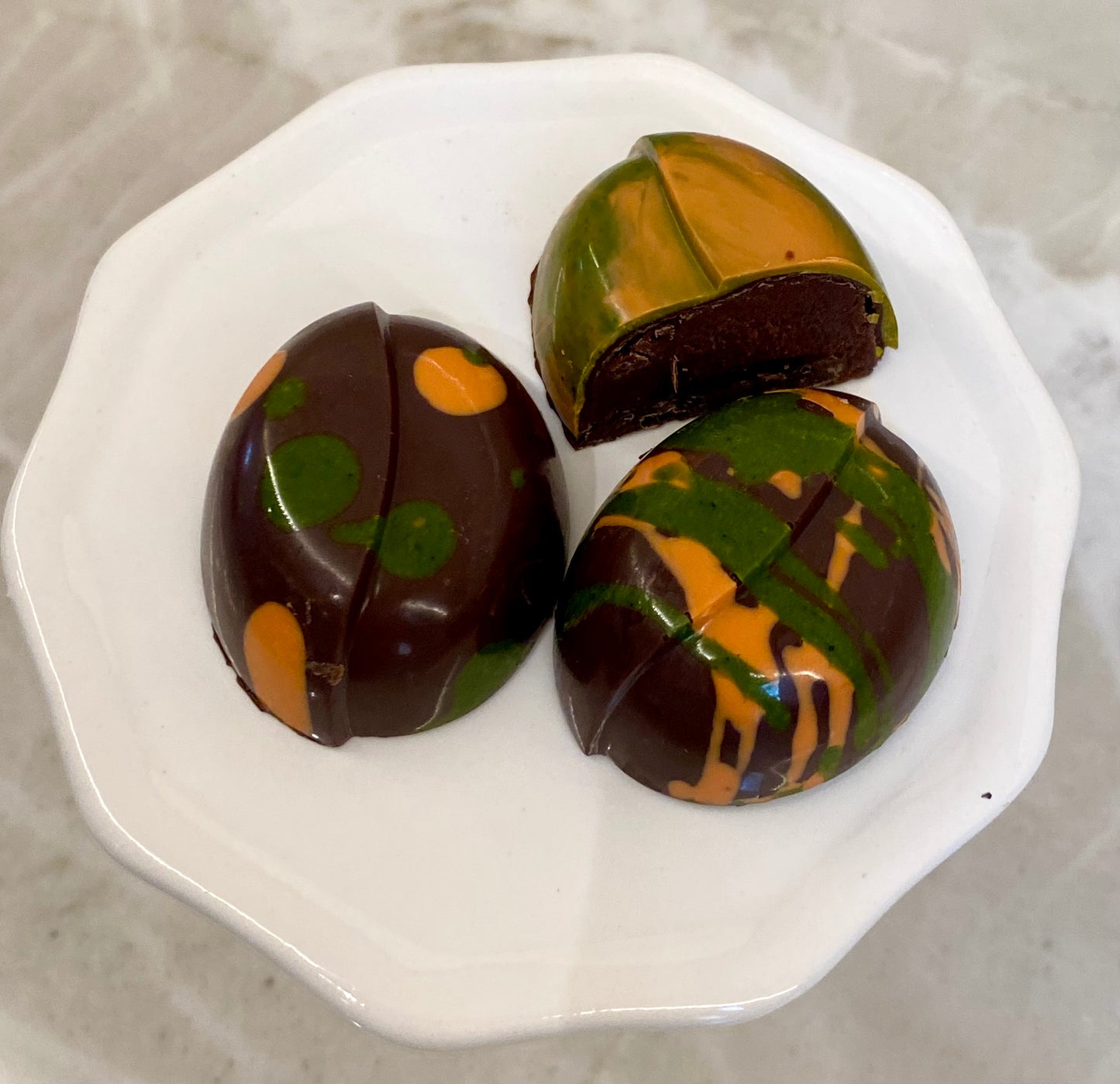 6 Dark Chocolate Blood Orange Cardamom Cinnamon Bonbons