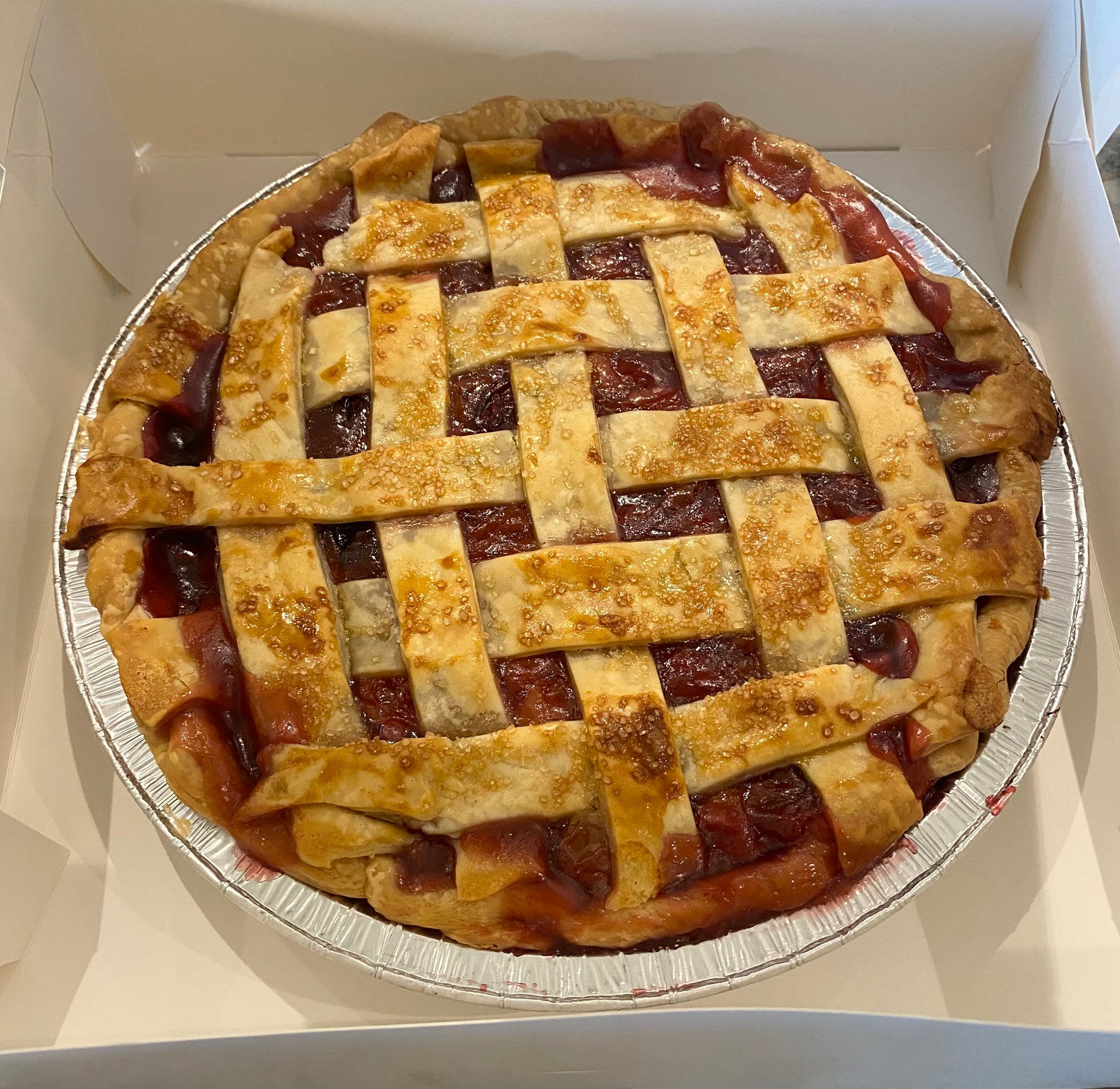 Tart Cherry Pie Homemade 9" - Confectionery Cuisine